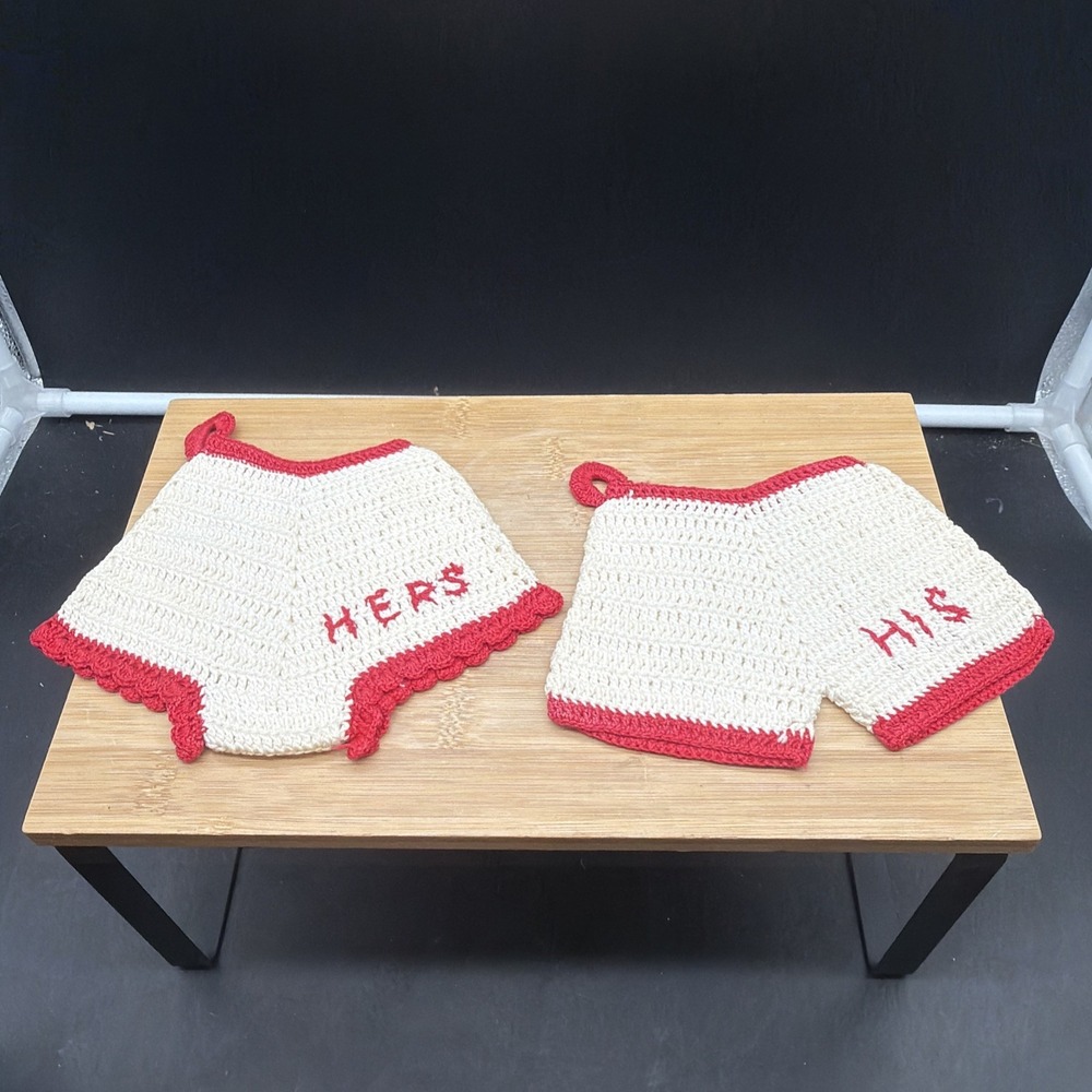 VTG His & Hers Crochet Pot Holders Hot Pads Shorts Panties Red White Kitschy